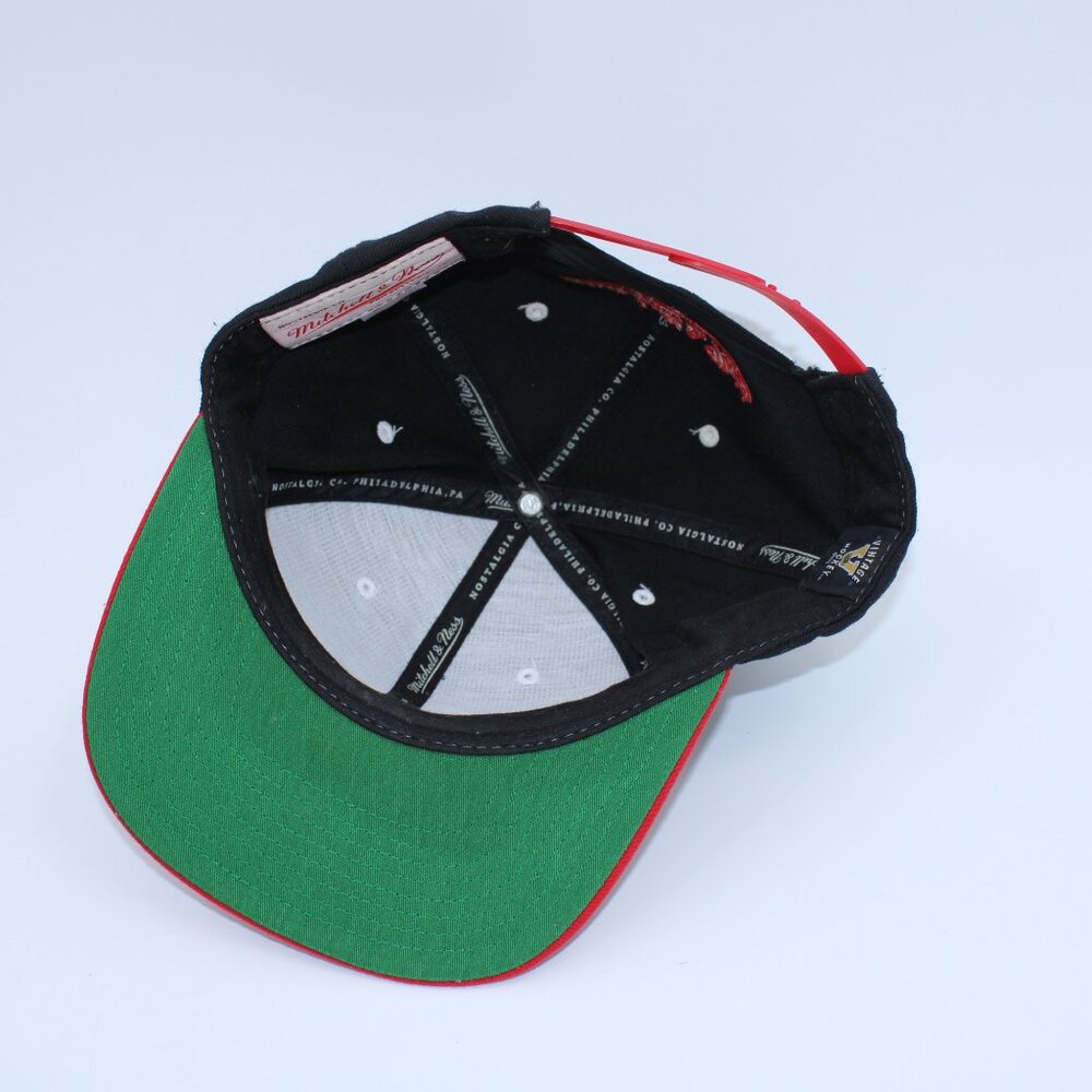 Mitchell & Ness 2 Tone Chicago Blackhawks - Picture 5 of 8